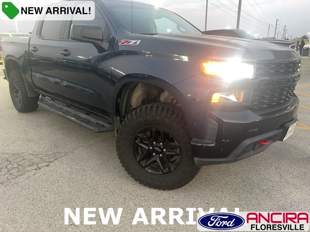 Used Car 2020 Chevrolet Silverado 1500  Custom Trail Boss For Sale Under $30,000 In Floresville, Texas