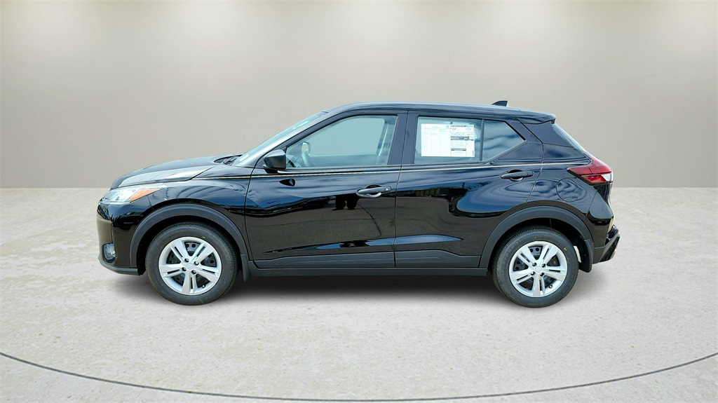 2025 Nissan Kicks Play