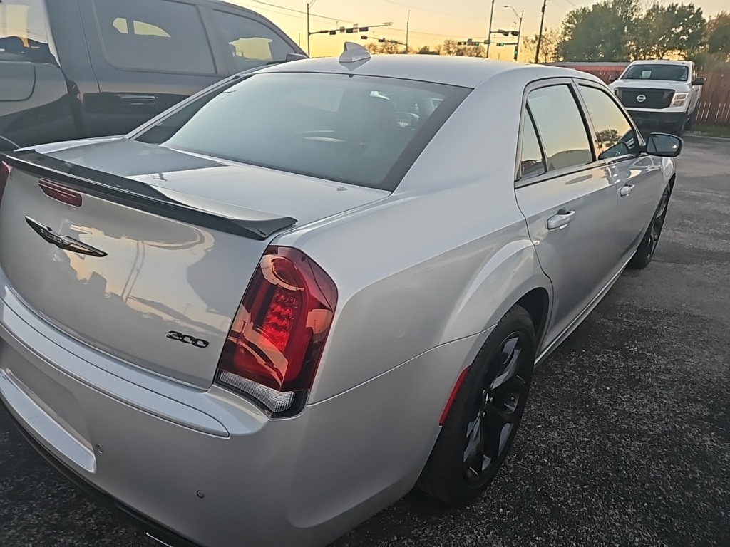 Used Car 2022 Chrysler 300  Touring For Sale Under $30,000 In San Marcos, Texas