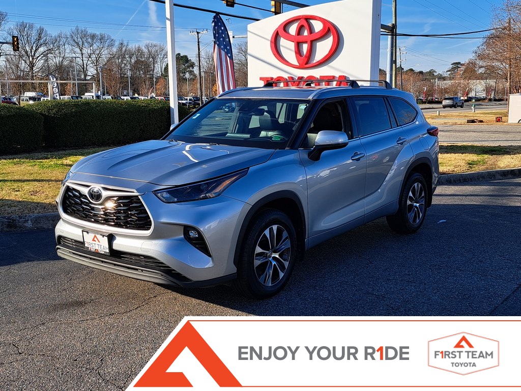 2022 Toyota Highlander XLE AWD