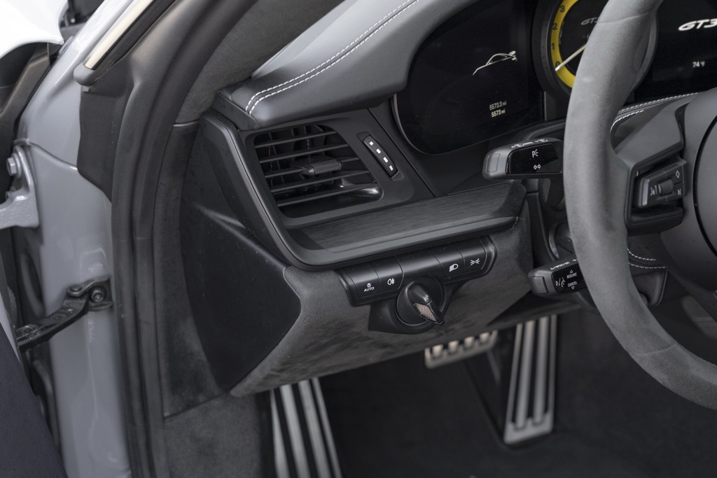 2024 Porsche 911 GT3 - Photo 19