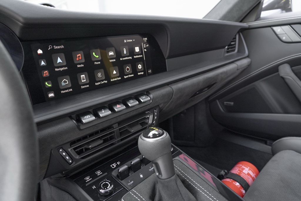 2024 Porsche 911 GT3 - Photo 24