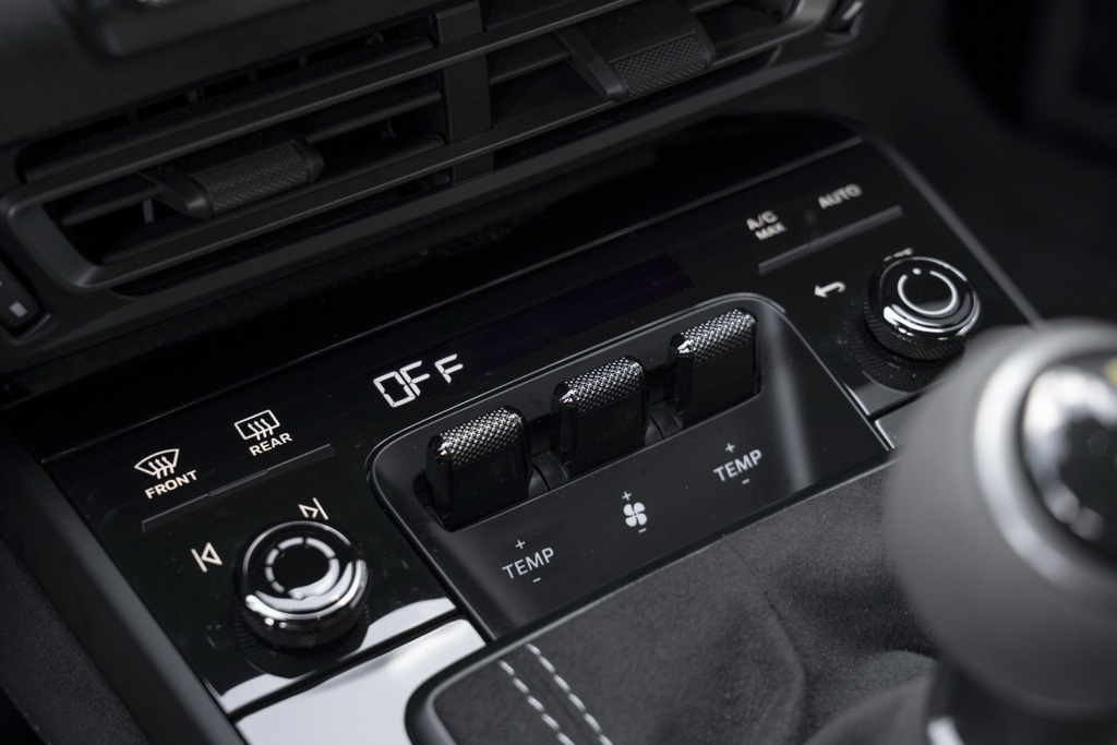 2024 Porsche 911 GT3 - Photo 29