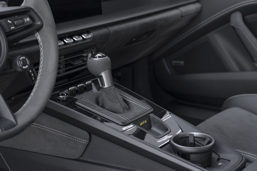 2024 Porsche 911 GT3 - Photo 32