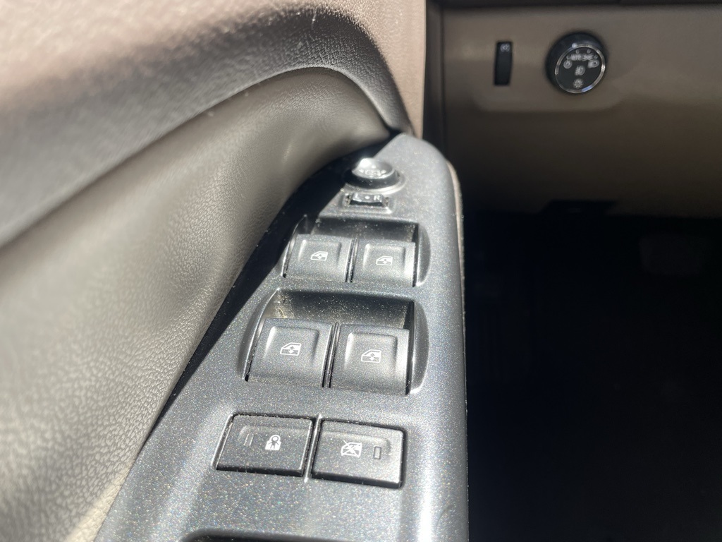 Thumbnail: 2019 GMC Canyon - 17