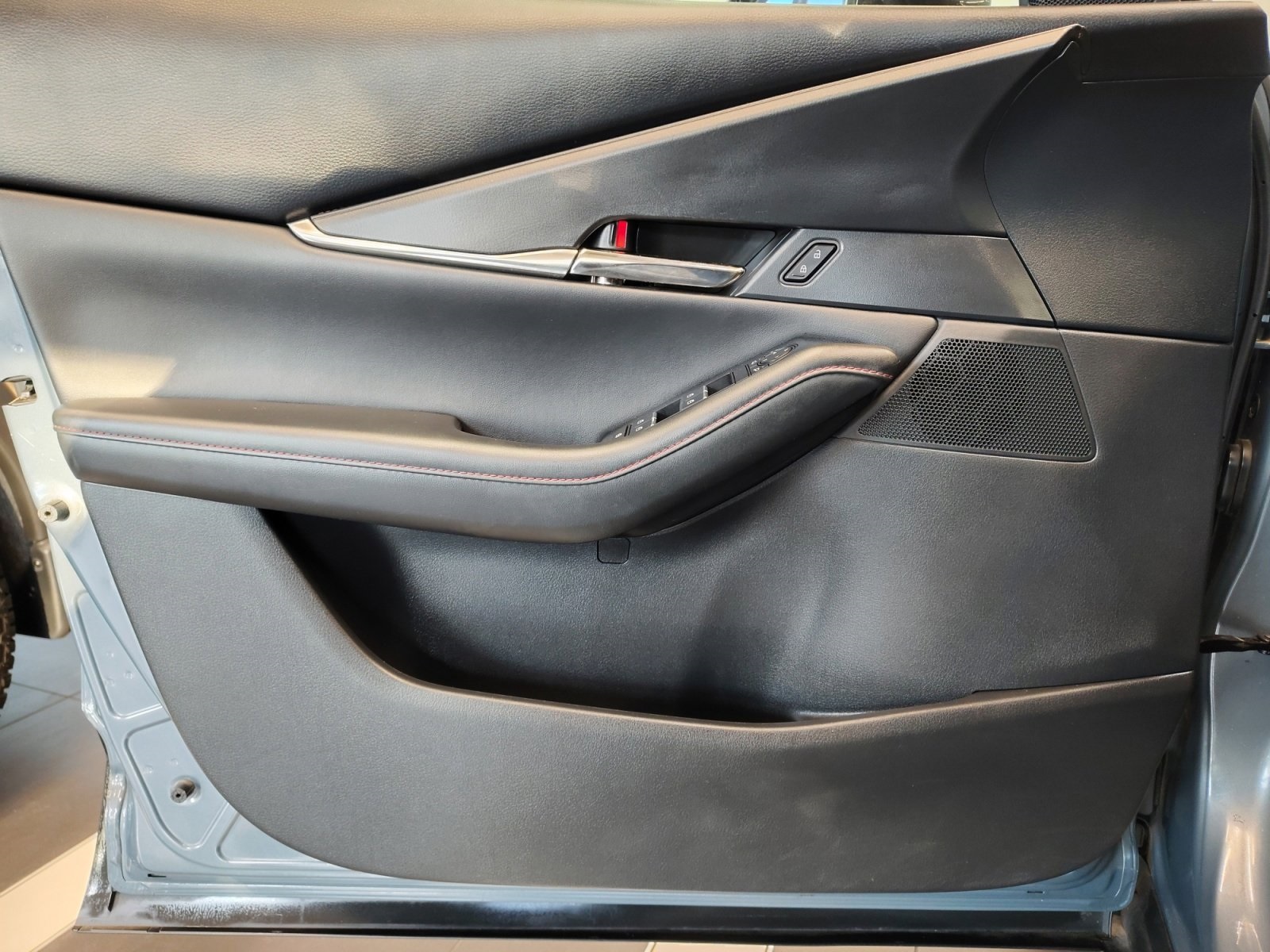 Used Car 2023 Mazda Cx-30  2.5 S Carbon Edition For Sale Under $25,000 In San Antonio, Texas