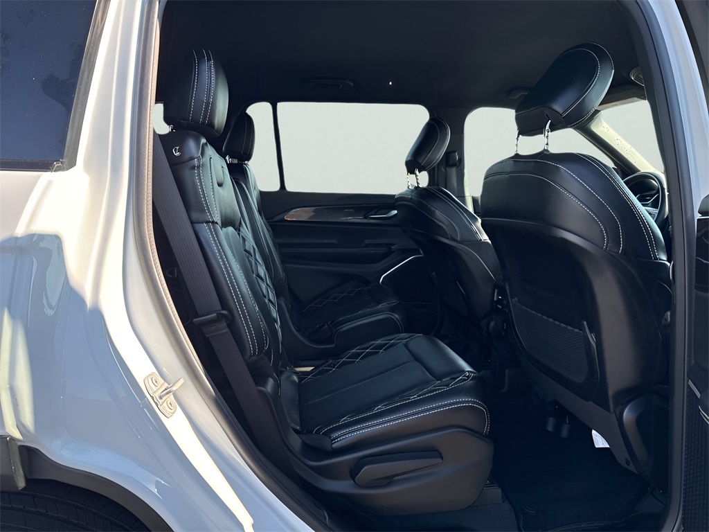 2022 Jeep Grand Cherokee L
