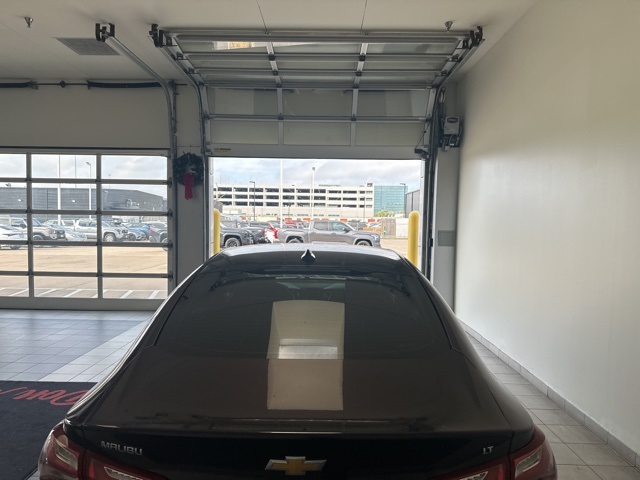 2021 Chevrolet Malibu LT Red at Baytown Hyundai