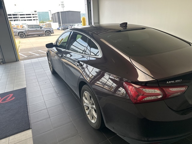 2021 Chevrolet Malibu LT Red at Baytown Hyundai