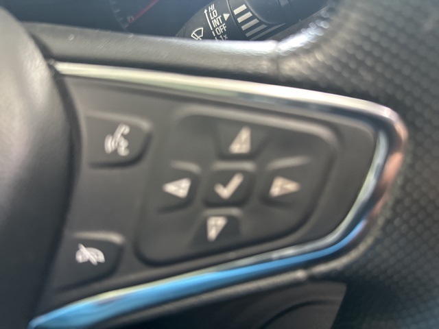 2021 Chevrolet Malibu LT Red at Baytown Hyundai