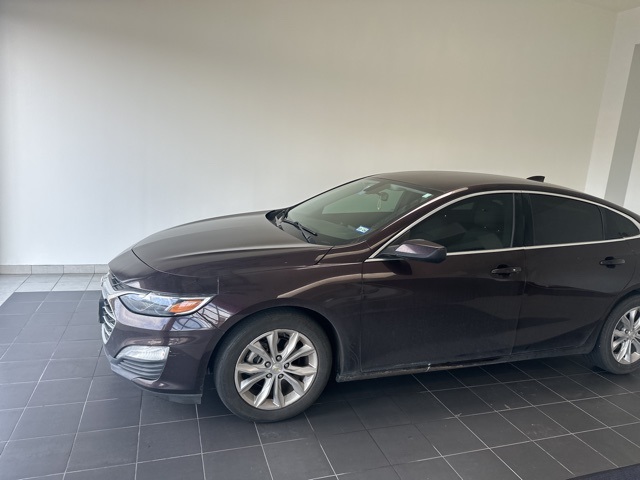 2021 Chevrolet Malibu LT Red at Baytown Hyundai