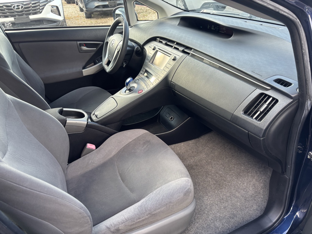 Used Car 2013 Toyota Prius  For Sale Under $10,000 In Austin, Texas