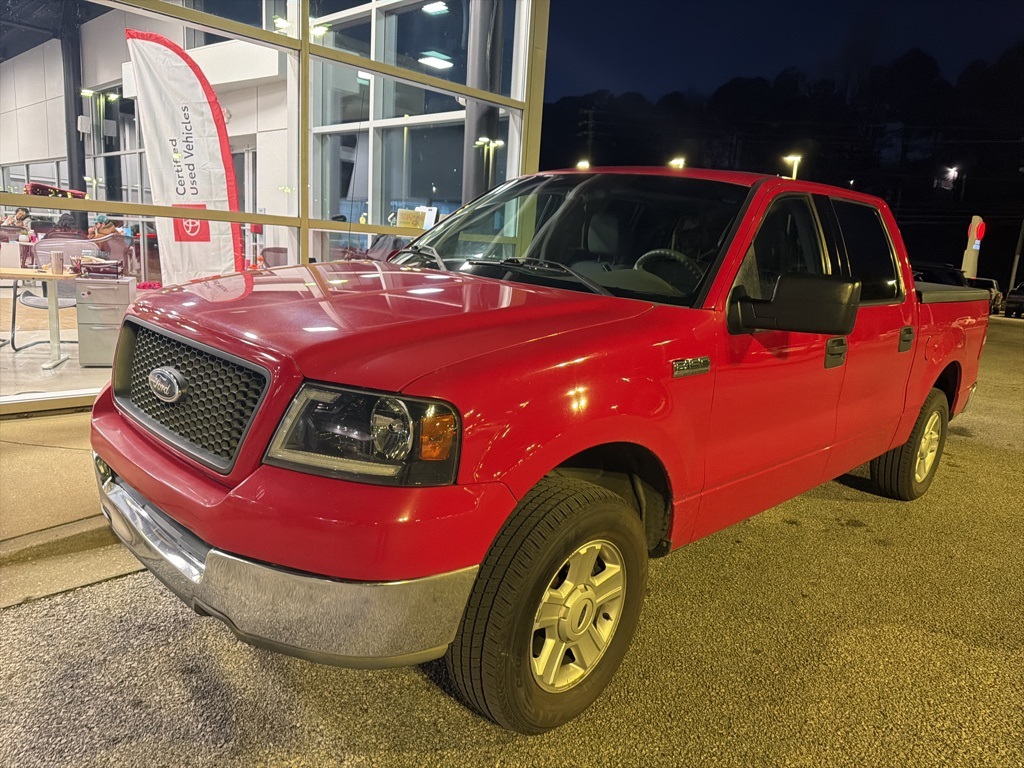 2004 Ford F-150 XLT SuperCrew