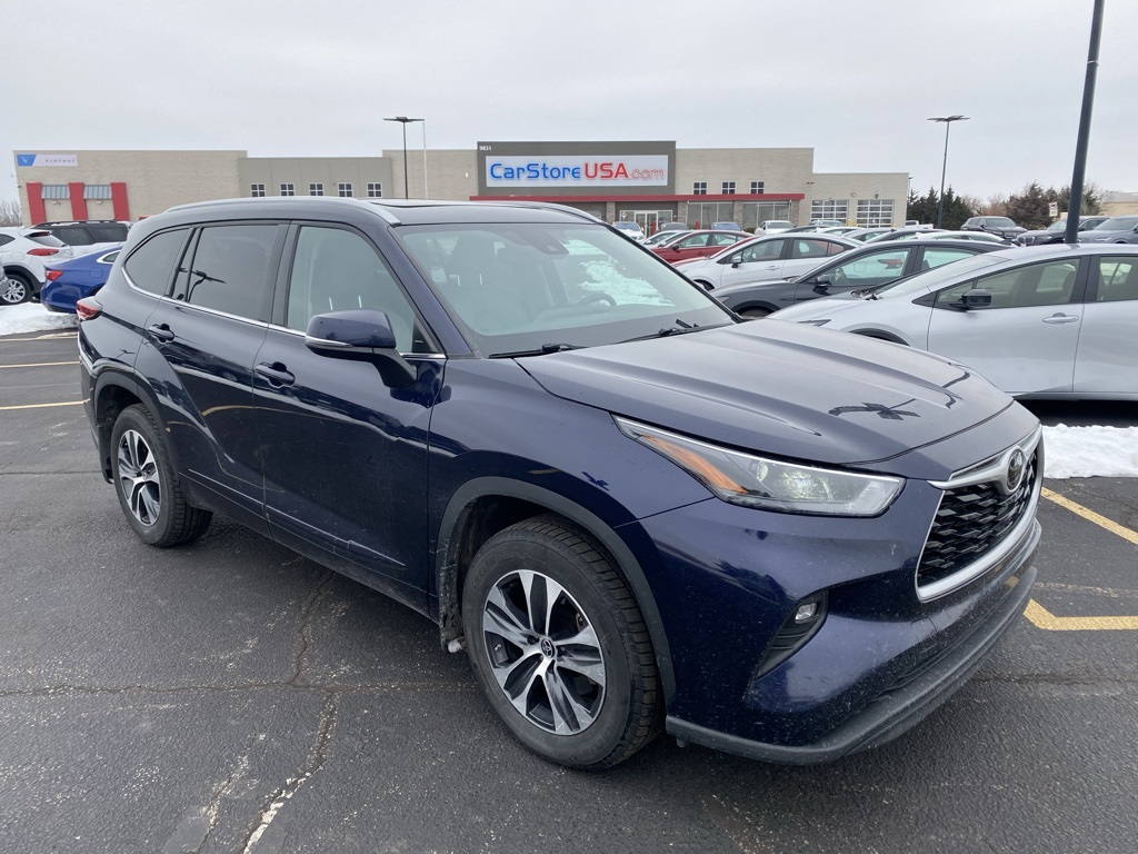 2022 Toyota Highlander XLE AWD