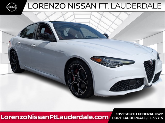 2023 Alfa Romeo Giulia Veloce RWD