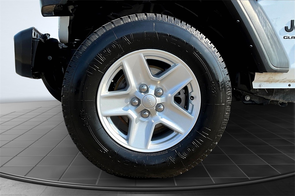 2023 Jeep Gladiator Sport - 9