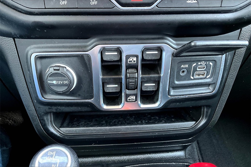 2023 Jeep Gladiator Sport White at Shottenkirk Kia Fort Bend