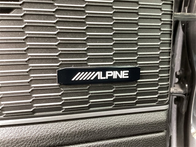 Used Car 2022 Jeep Grand Cherokee  Limited For Sale Under $25,000 In San Antonio, Texas