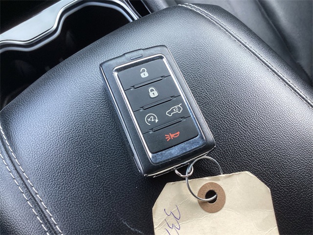 Used Car 2022 Jeep Grand Cherokee  Limited For Sale Under $25,000 In San Antonio, Texas