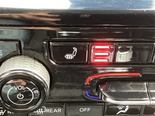 Used Car 2022 Jeep Grand Cherokee  Limited For Sale Under $25,000 In San Antonio, Texas