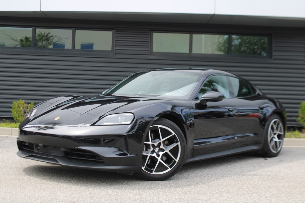 2025 Porsche Taycan