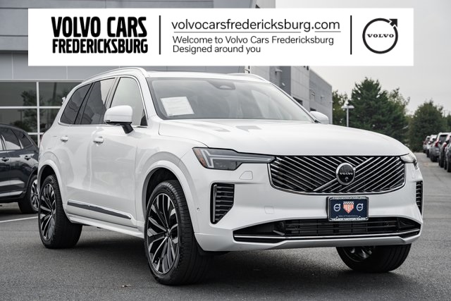 2025 Volvo XC90 Recharge T8 Plus Bright Theme 7-Passenger eAWD