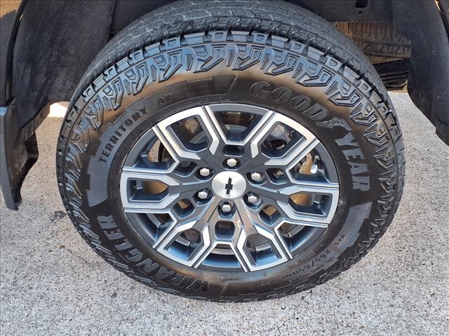 2024 Chevrolet Colorado Z71 Black at Community Toyota
