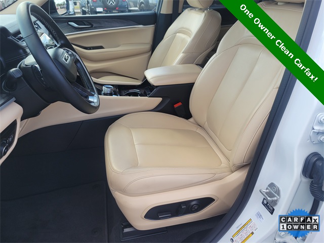 2022 Jeep Grand Cherokee L Limited White at Mac Haik CDJR North Houston