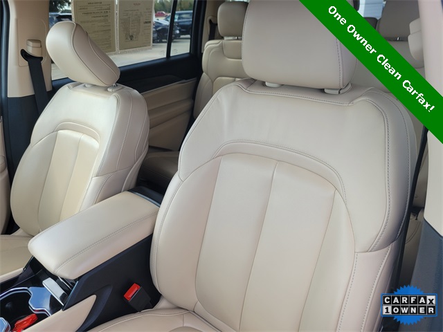 2022 Jeep Grand Cherokee L Limited White at Mac Haik CDJR North Houston