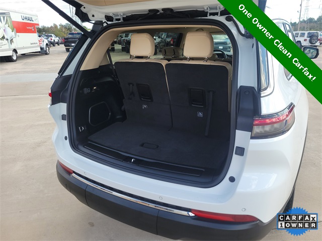 2022 Jeep Grand Cherokee L Limited White at Mac Haik CDJR North Houston