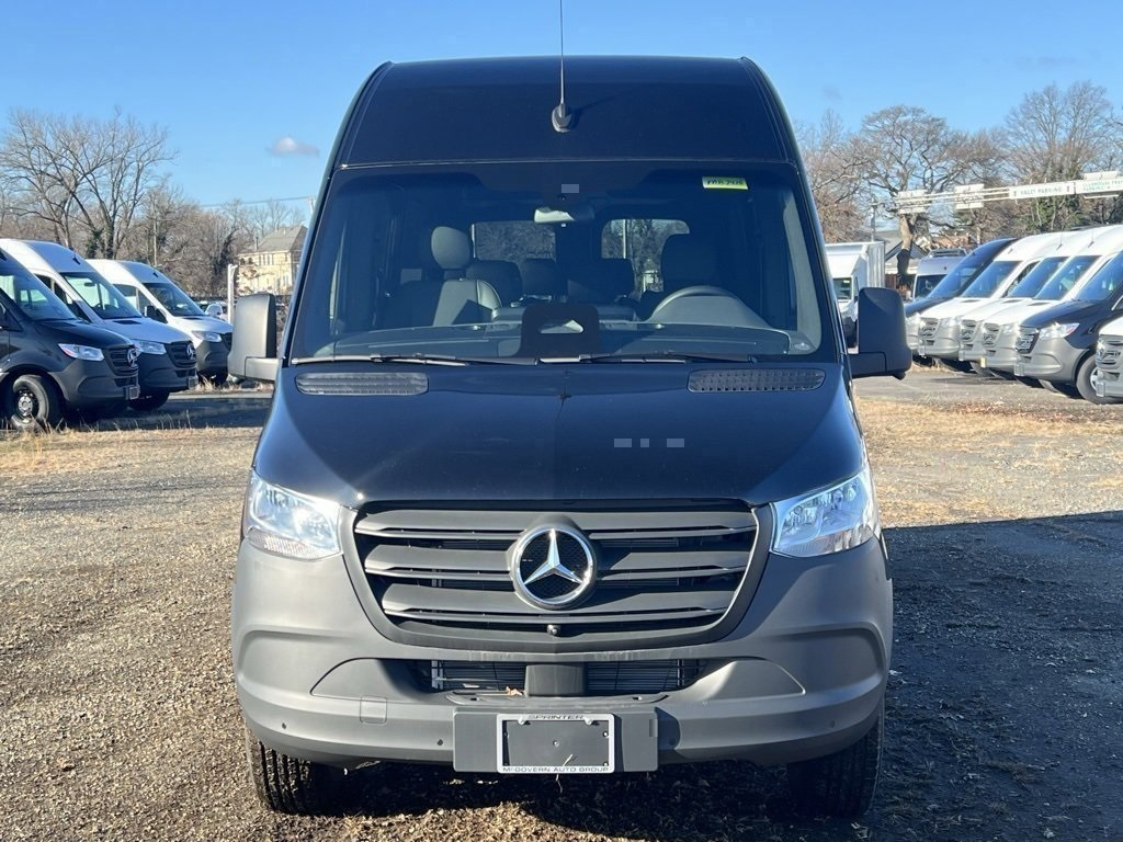 2025 Mercedes-Benz Sprinter 2500 144 Passenger Van RWD