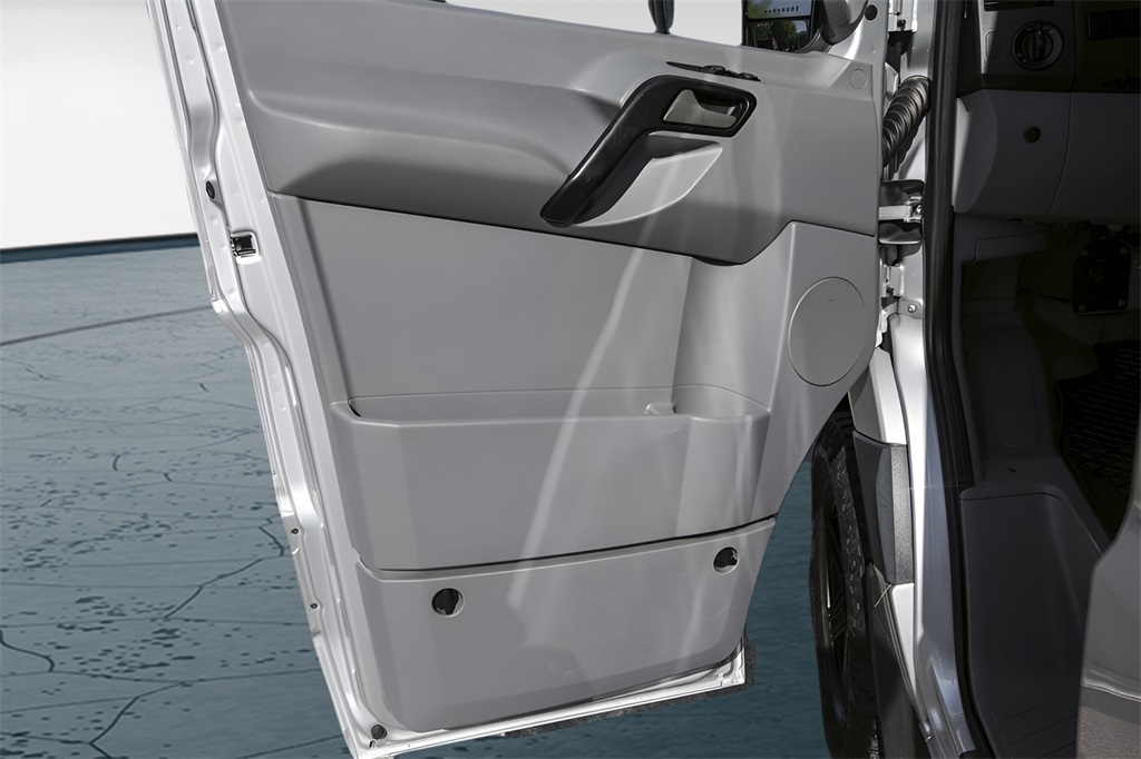 Used Car 2016 Mercedes-benz Sprinter 2500  Passenger 144 Wb For Sale Under $50,000 In Austin, Texas