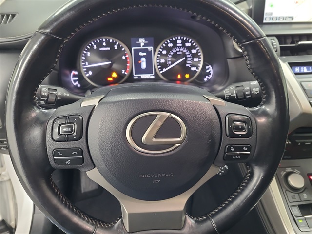 2017 – Lexus – NX