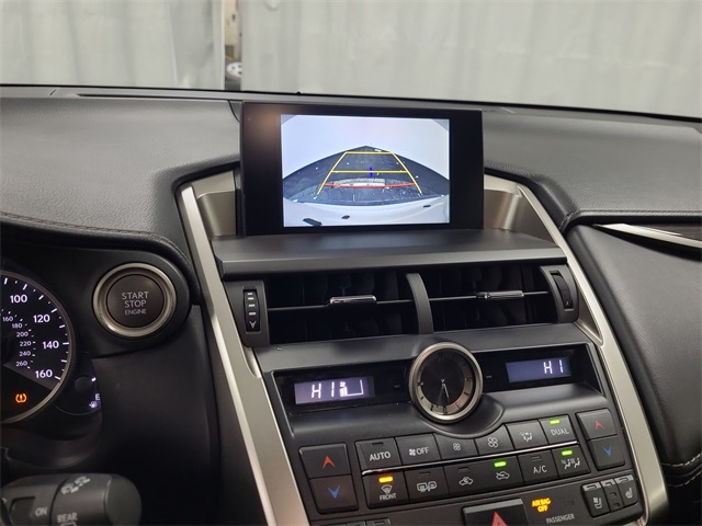 2017 – Lexus – NX