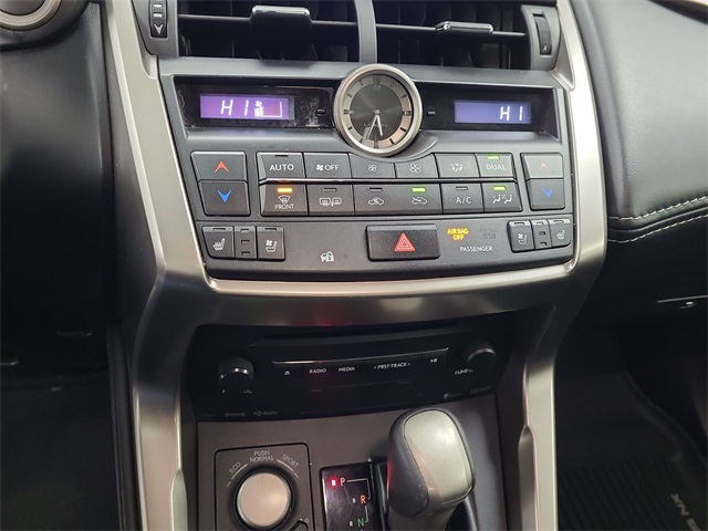 2017 – Lexus – NX