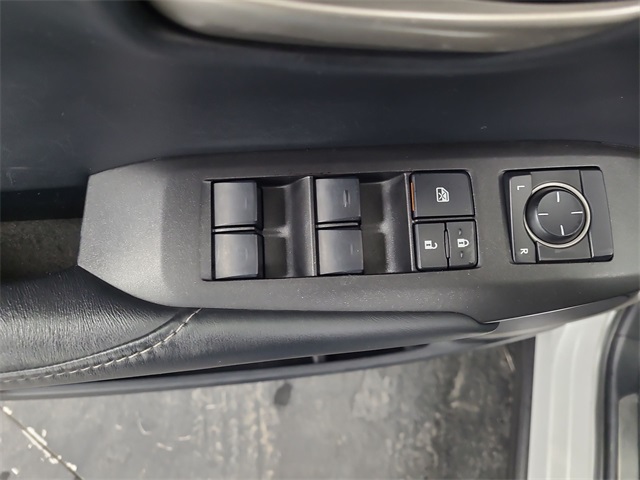 2017 – Lexus – NX