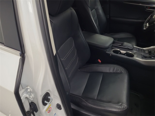 2017 – Lexus – NX