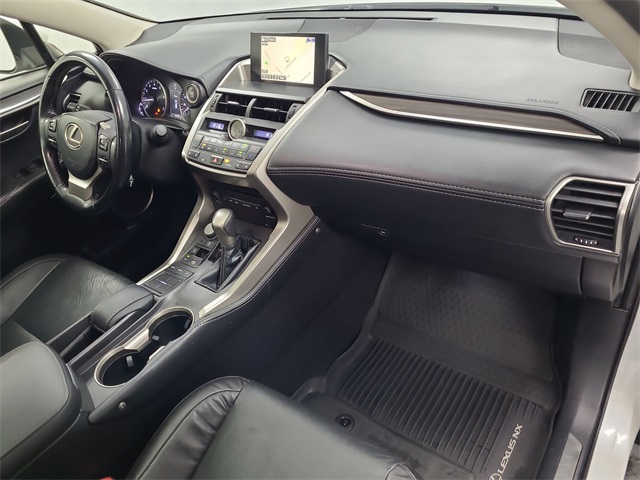 2017 – Lexus – NX