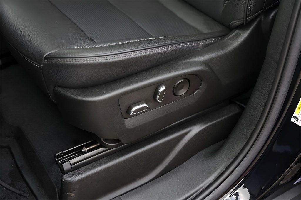 Used Car 2023 Gmc Yukon Xl  Denali For Sale Under $70,000 In Austin, Texas