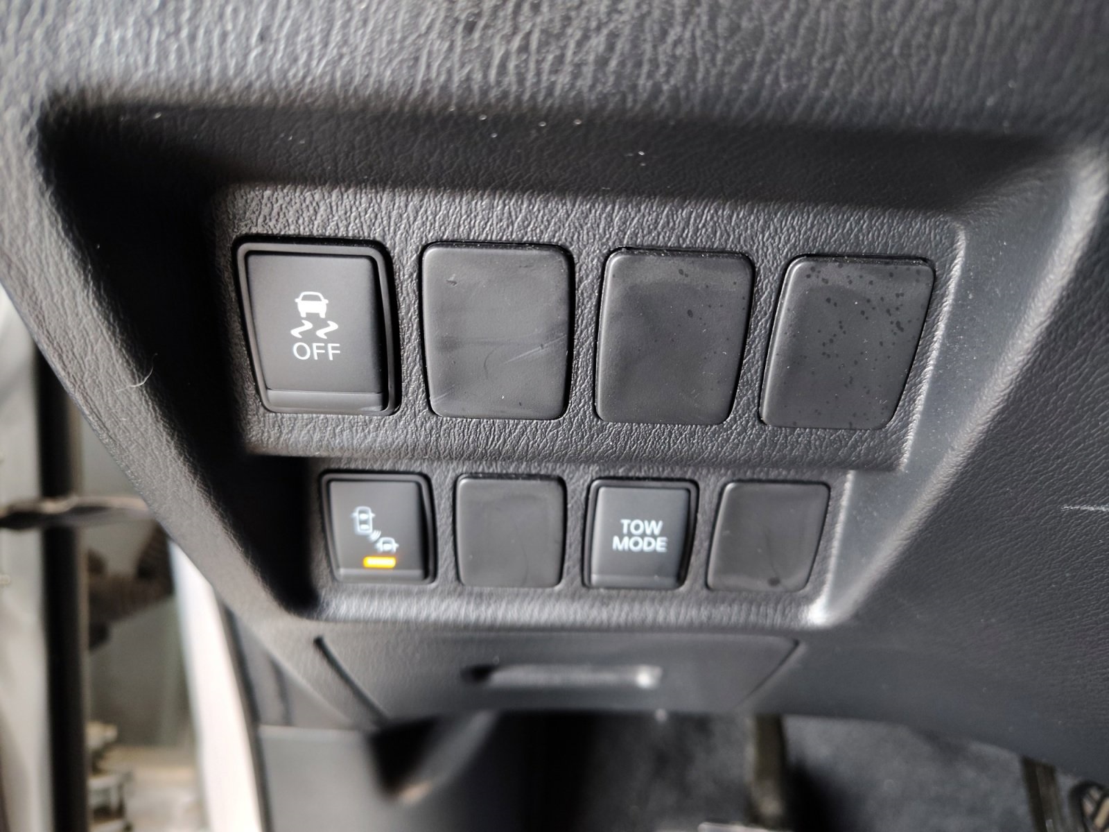 Used Car 2020 Nissan Pathfinder  Sv For Sale Under $15,000 In San Antonio, Texas