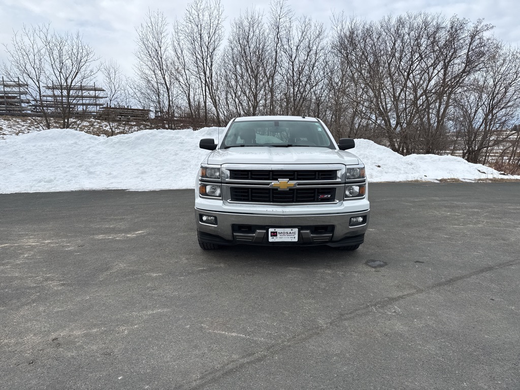 Used 2014 Chevrolet Silverado 1500 LT with VIN 3GCUKREC3EG558379 for sale in Zumbrota, MN