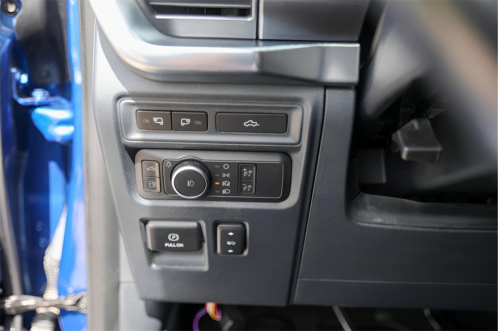 Used Car 2022 Ford F-150  Lariat For Sale Under $40,000 In Austin, Texas