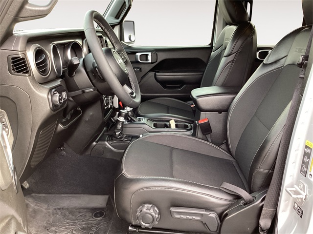 Used Car 2023 Jeep Gladiator  Sport For Sale Under $30,000 In San Antonio, Texas