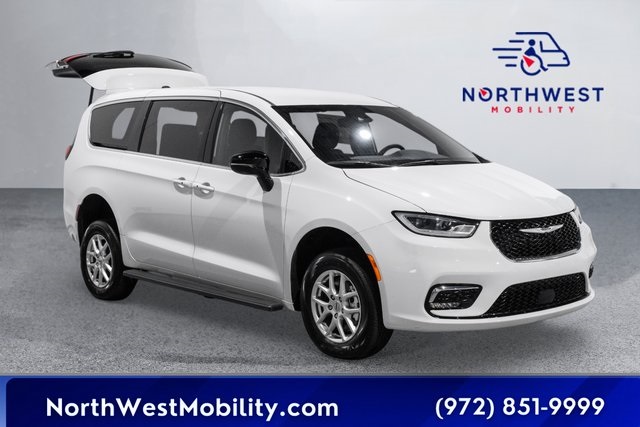 (RR197545) 2024 Chrysler Pacifica Touring