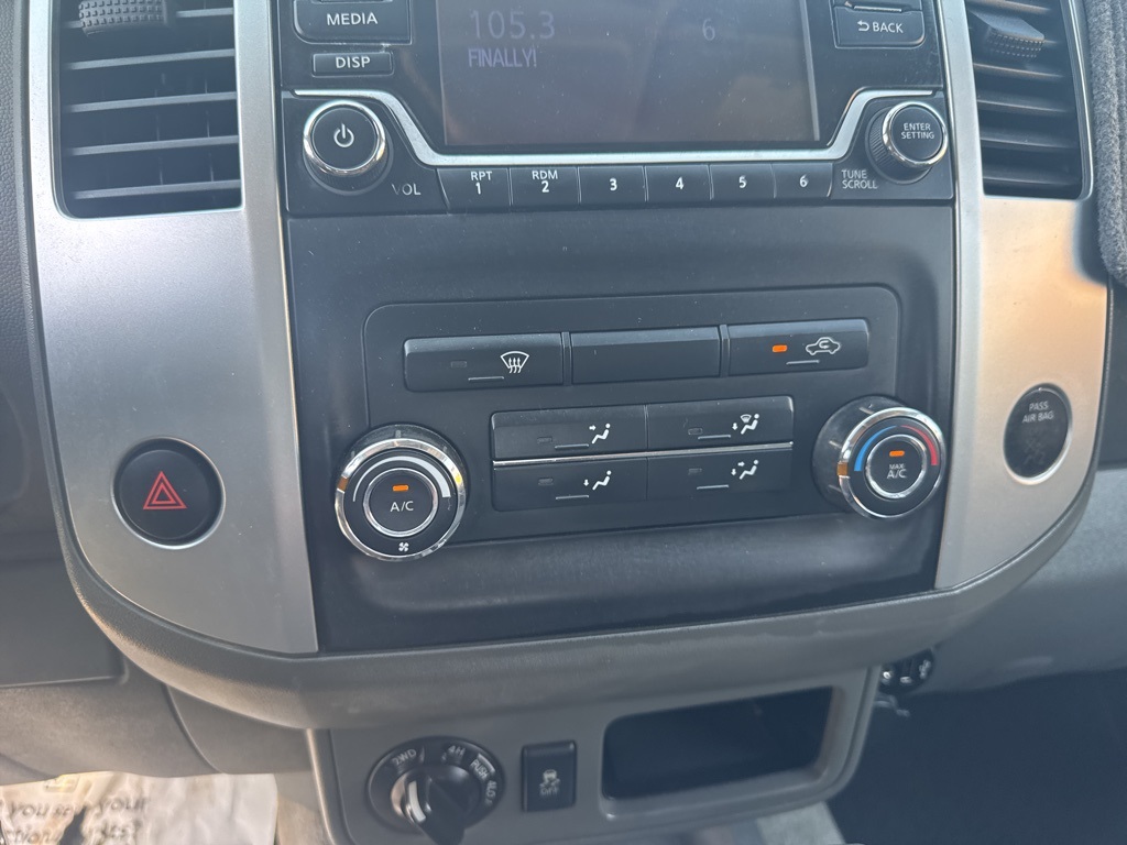 2018 Nissan Frontier SV photo 11