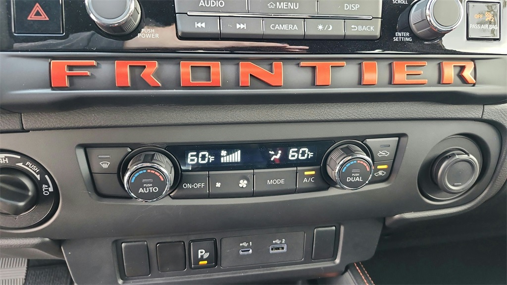 2025 Nissan Frontier