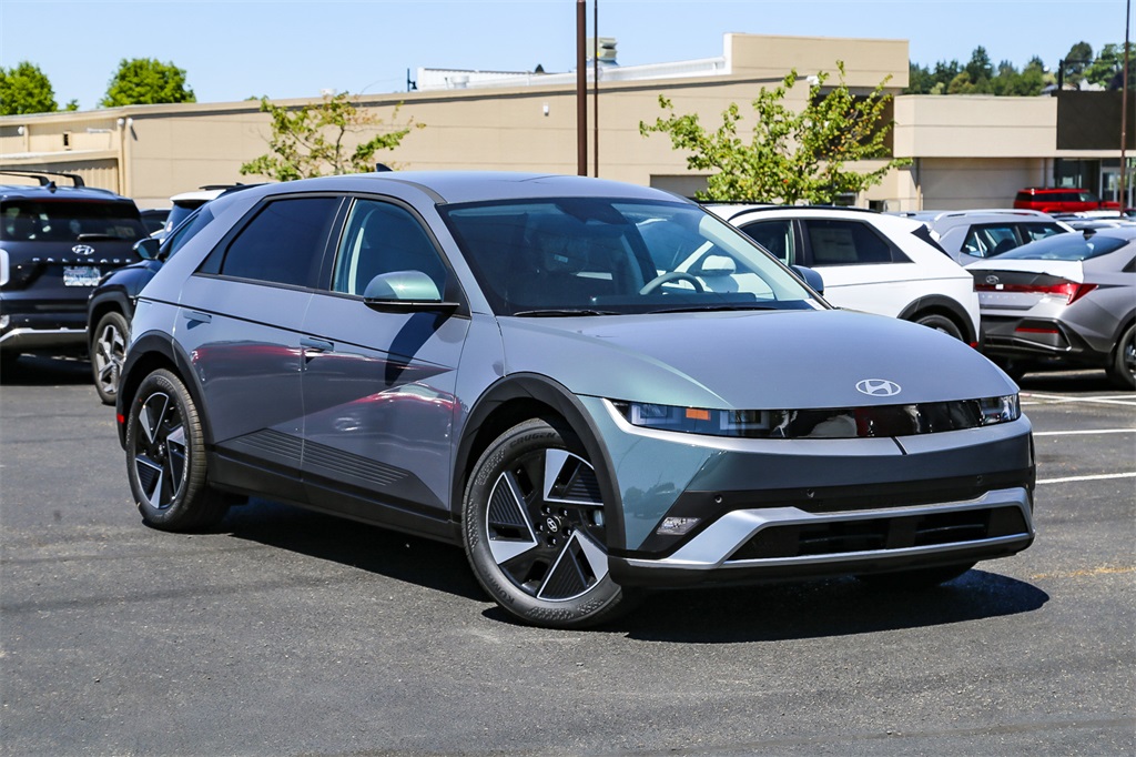 2025 Hyundai Ioniq 5 SE AWD