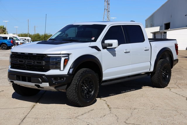 2025 Ford F-150 Raptor - 2