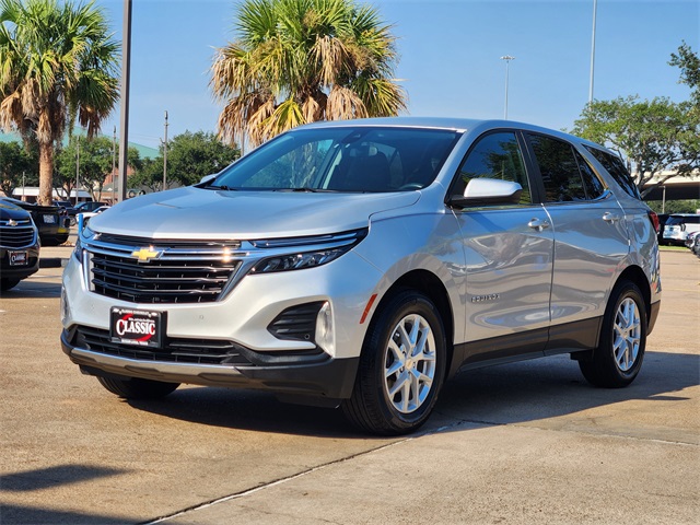 2022 Chevrolet Equinox LT - 2