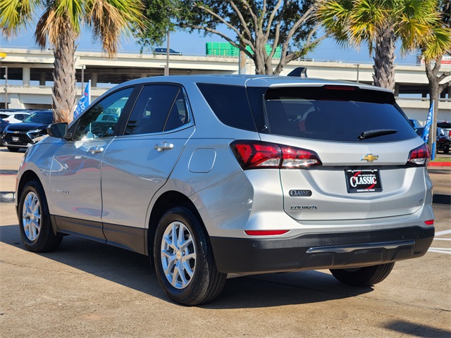 2022 Chevrolet Equinox LT - 4
